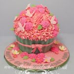 pink rose giant cupcake  (£ 65 )