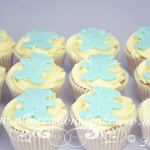 blue teddy cupcakes